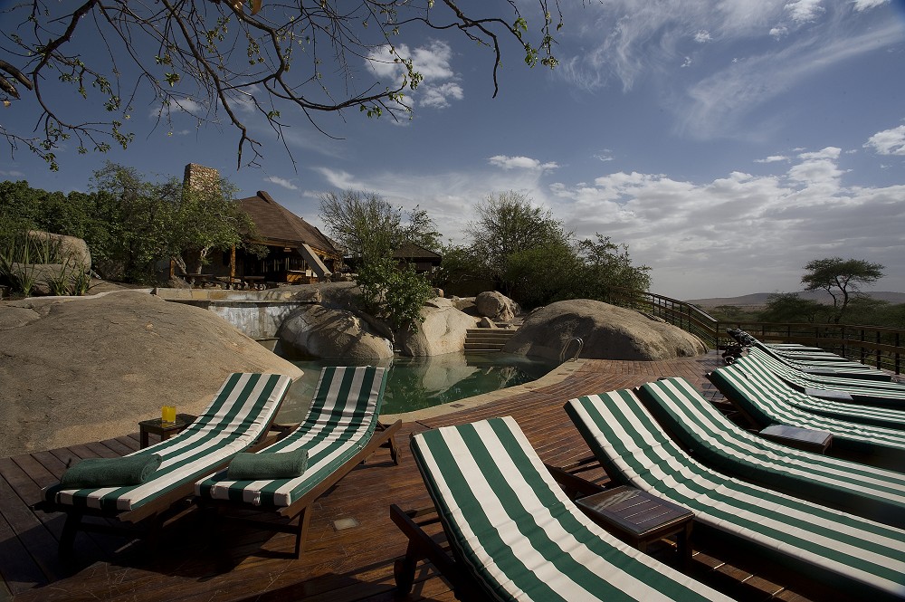 Poolen p Seronera Wildlife Lodge. (Seronera i centrala Serengeti National Park, Tanzania)