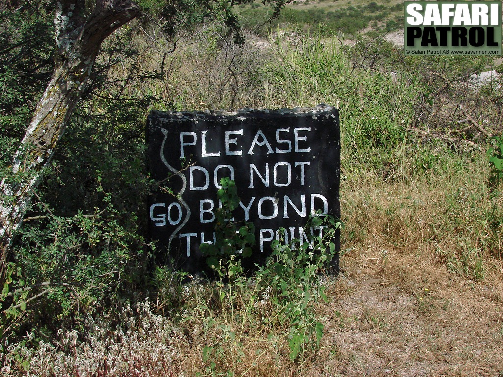 Varningsskylt vid museet i Olduvai. (Ngorongoro Conservation Area, Tanzania)