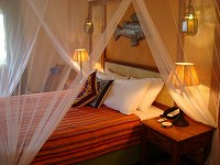 Nyrenoverat rum på Fairmont Zanzibar.