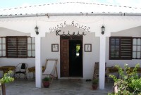 Kitete Beach Bungalows.