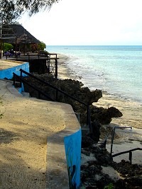 Stranden vid Mnarani Beach Cottage.
