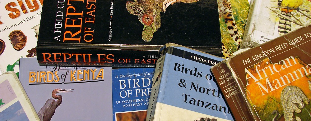 Böcker om djuren och naturen på safari. 