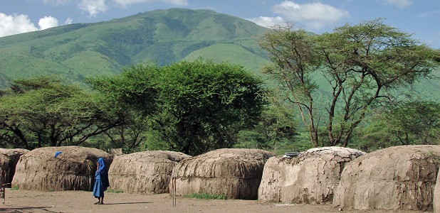 Massajby i Ngorongoro Conservation Area.